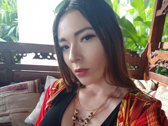 TaniaSanders - Live Sex Cam - 22419913