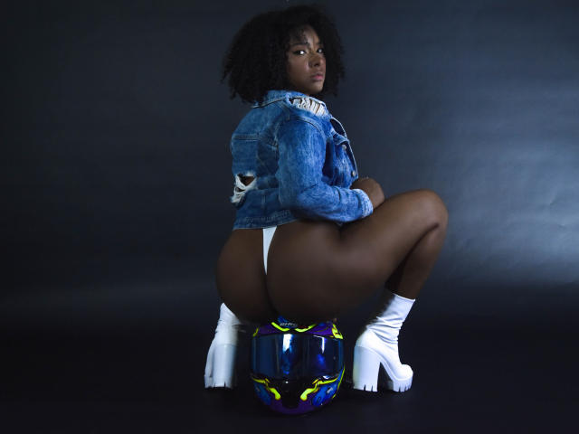 ValeryCortez - сексуальная веб-камера в реальном времени - 22420801