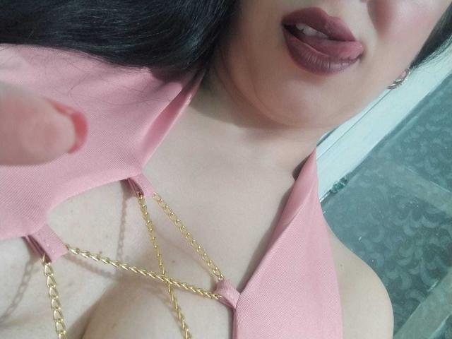 CharonnJhonison - Live porn &amp; sex cam - 22422405