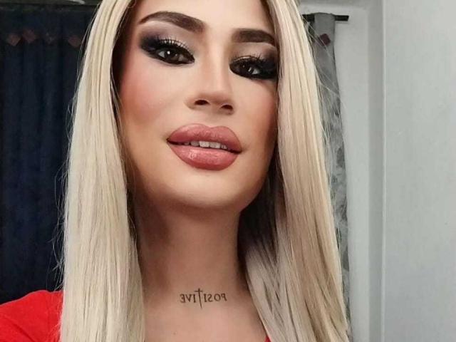 BriitanyMontarrey - Live porn &amp; sex cam - 22423881