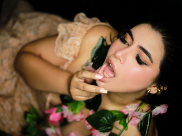 StefaniaFernanda - Live porn &amp; sex cam - 22425133