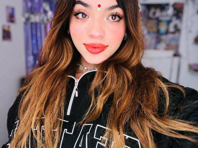 IvyCoxGlad - Live porn &amp; sex cam - 22427217