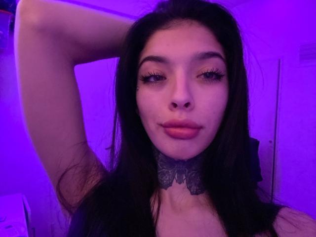 KatieSantana - Live porn &amp; sex cam - 22436785