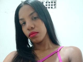 HottieYourLove - Live porn &amp; sex cam - 22438657