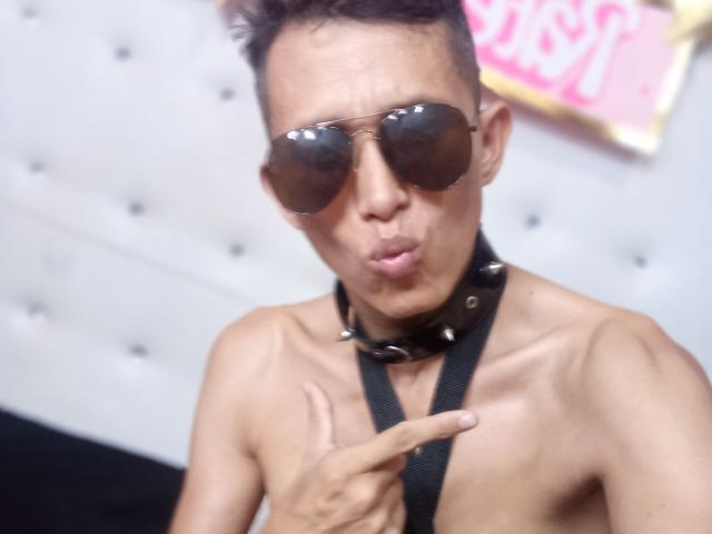 MelisaYTomas - сексуальная веб-камера в реальном времени - 22441921