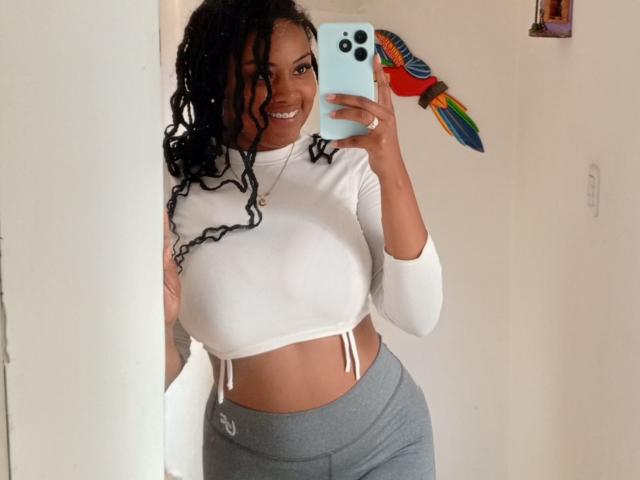 CindyRousse - Porno na żywo i seks kamera - 22442377