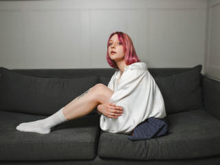 MadelineBeauty - Live porn &amp; sex cam - 22443953