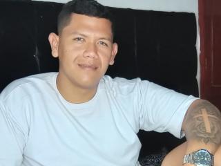 NicoJonson - Live porn &amp; sex cam - 22446345