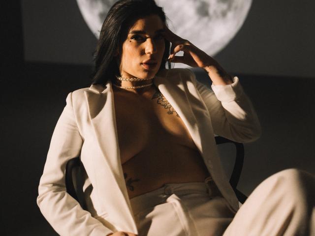 LayaGorgeous - Live porn &amp; sex cam - 22447149