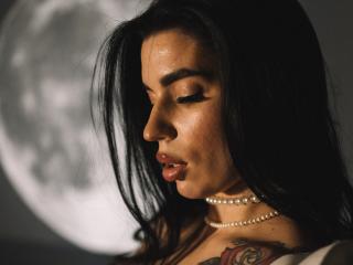 LayaGorgeous - Live porn &amp; sex cam - 22447237