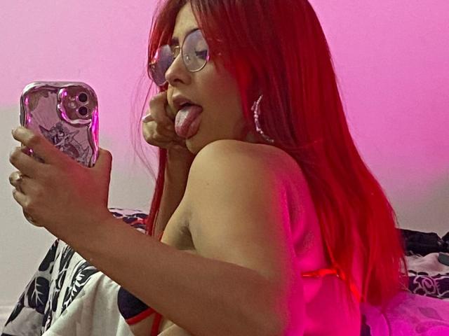 AlanaOdinsson - פורנו בשידור חי ומצלמת סקס - 22450165