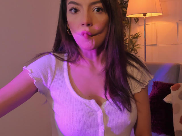 ValenRosee - Live porn &amp; sex cam - 22450785