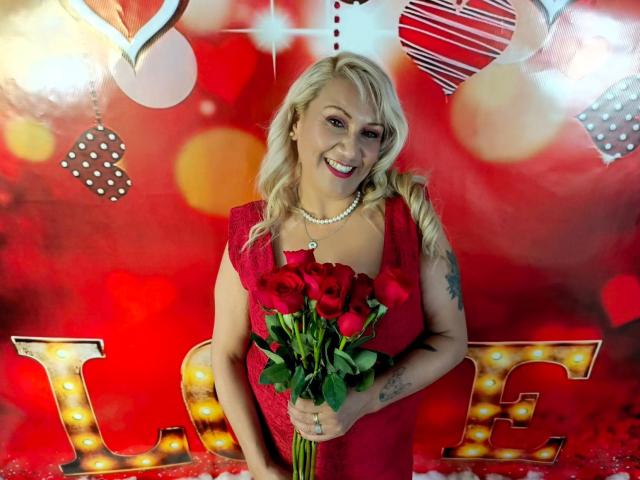 MatureYayita - Live sex cam - 22451569