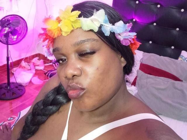 AgathaBlossom - Live Sex Cam - 22452441