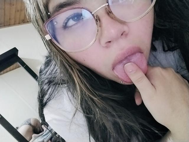 AuroraMjs - Live porn &amp; sex cam - 22452721