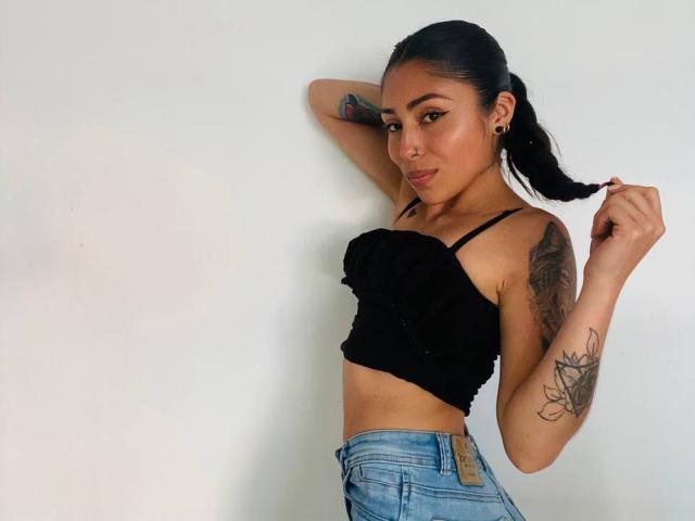 CamilleMorisz - Live porn &amp; sex cam - 22454293