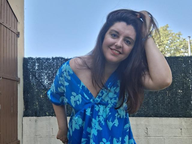 LaFrancaiseJessy - Live porn &amp; sex cam - 22456277