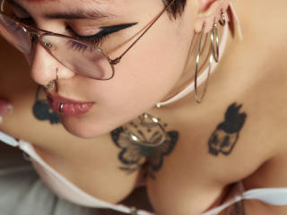 MoiSweet - Live sex cam - 22460569