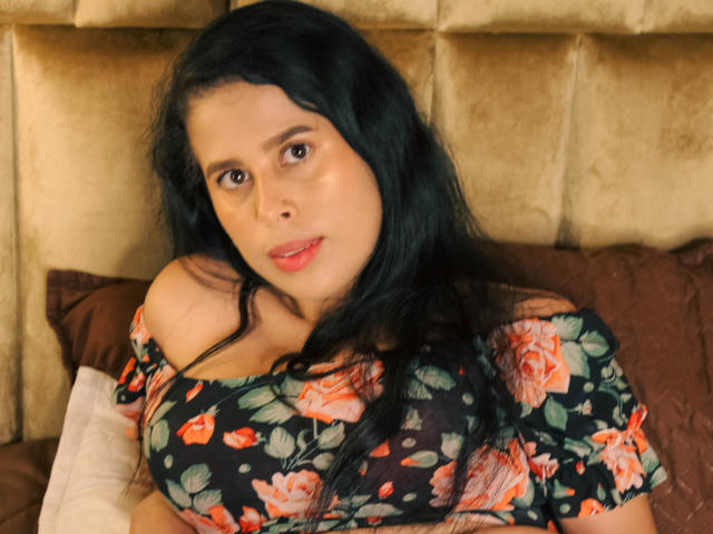 KellyOrozco - Live porn &amp; sex cam - 22463037