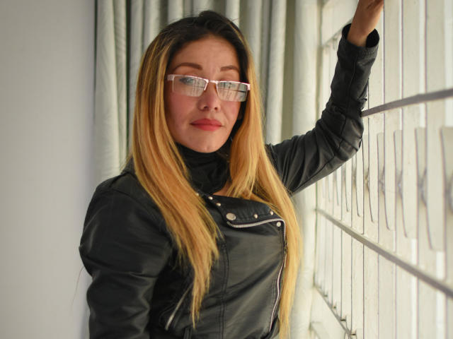 CarolEvansx - Live porn &amp; sex cam - 22466917