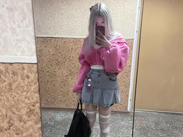 BellaBecky - Live porn &amp; sex cam - 22473393