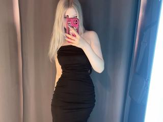 BellaBecky - Live porn &amp; sex cam - 22473417