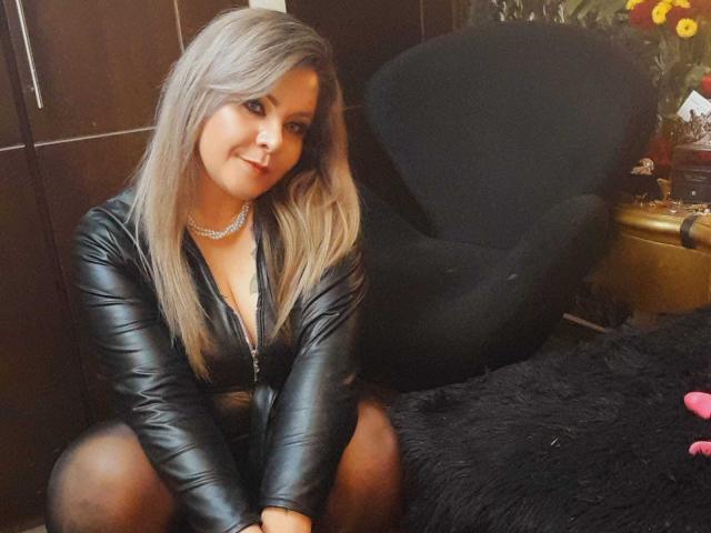 VictoriiaGray - Live sexe cam - 22475213