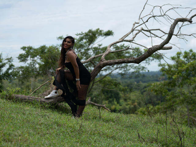 MarceBetancur - сексуальная веб-камера в реальном времени - 22479073