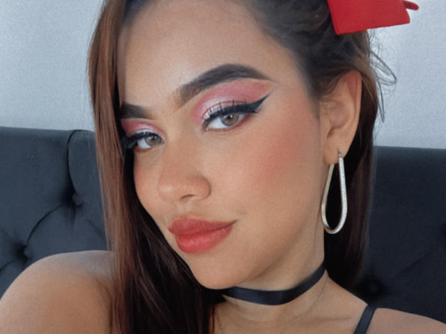 KaterinRussell - Live porn &amp; sex cam - 22480865