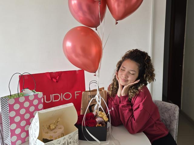 KendallPiierce69 - Live porn &amp; sex cam - 22481193