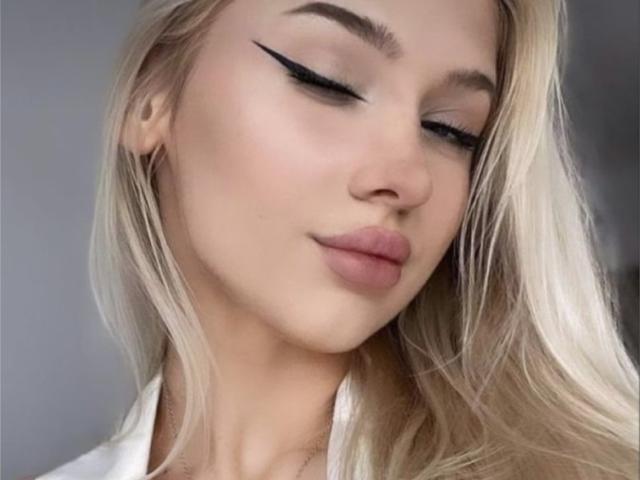 CallieWow - Sexe cam en vivo - 22481501