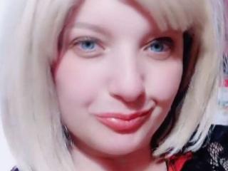 GracelynDavis - Live porn &amp; sex cam - 22490381