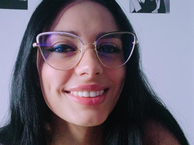 AnaisHilton - פורנו בשידור חי ומצלמת סקס - 22492425