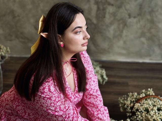 MilanaPrice - Live Sex Cam - 22500325