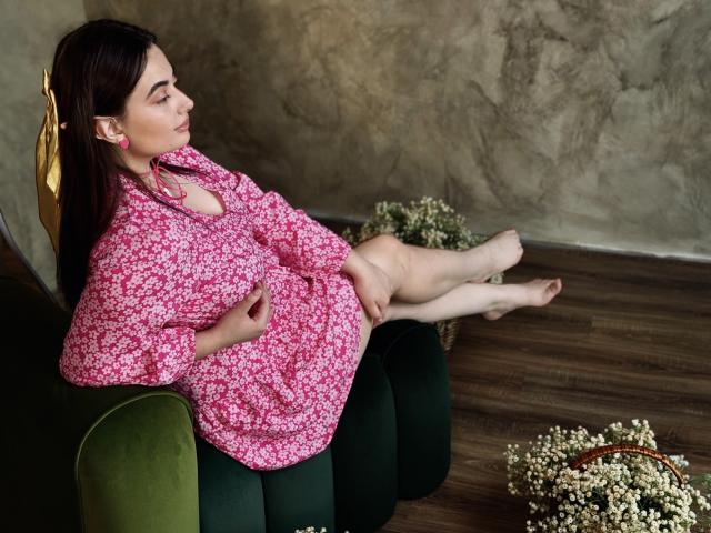 MilanaPrice - Élő pornó és szexkamera - 22500357