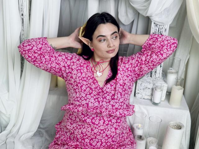 MilanaPrice - Élő pornó és szexkamera - 22500653