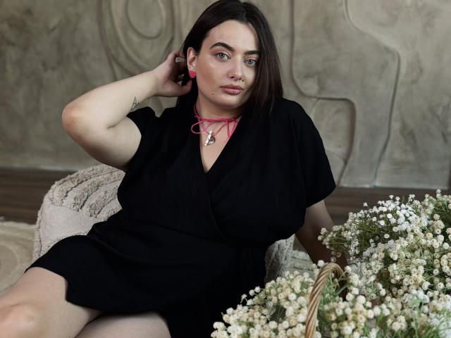 MilanaPrice - Live porn &amp; sex cam - 22501261