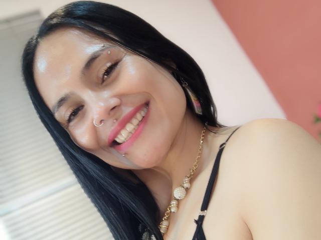 CharlotteCrofort - Live porn &amp; sex cam - 22501417