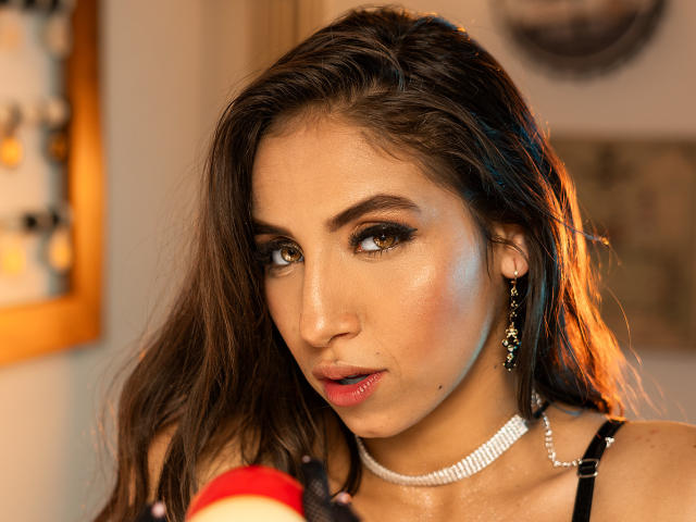 PaulettSmith - Live porn &amp; sex cam - 22503645