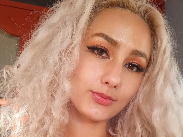 FloraSaenz - Live sexe cam - 22504077