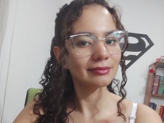 SuzzieV - Sexe cam en vivo - 22505417
