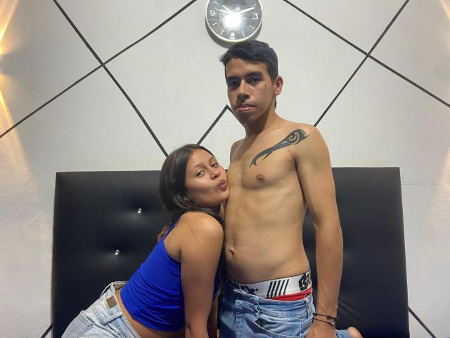 EvelynAndRonny - Live porn &amp; sex cam - 22507657