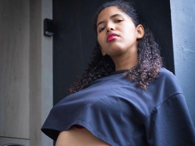 ZoeJonees - Sexe cam en vivo - 22508893