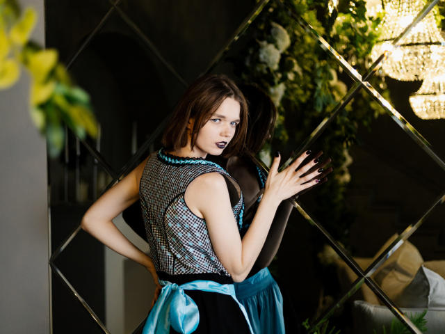 DaylinaLops - Camera khiêu dâm &amp; quyến rũ trực tiếp - 22509421