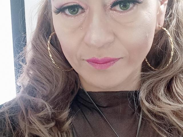 Maghenta - Live Sex Cam - 22510309