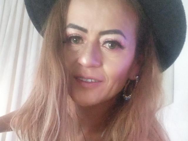 Maghenta - Sexe cam en vivo - 22510709