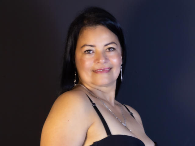 AnaMaturee - Sexe cam en vivo - 22511097