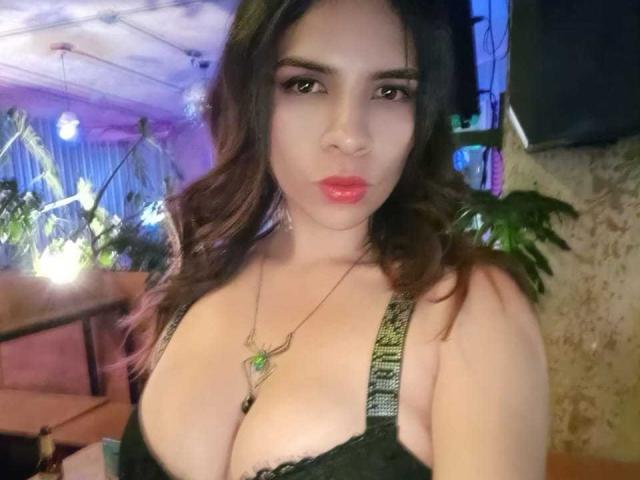 VioletaStone - Live porn &amp; sex cam - 22517553