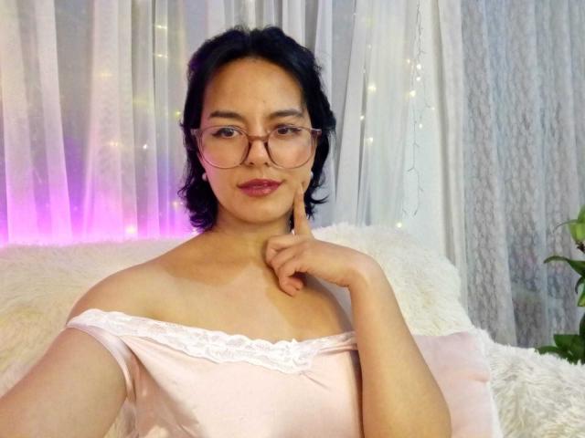 Paulettee - Live porn &amp; sex cam - 22518713