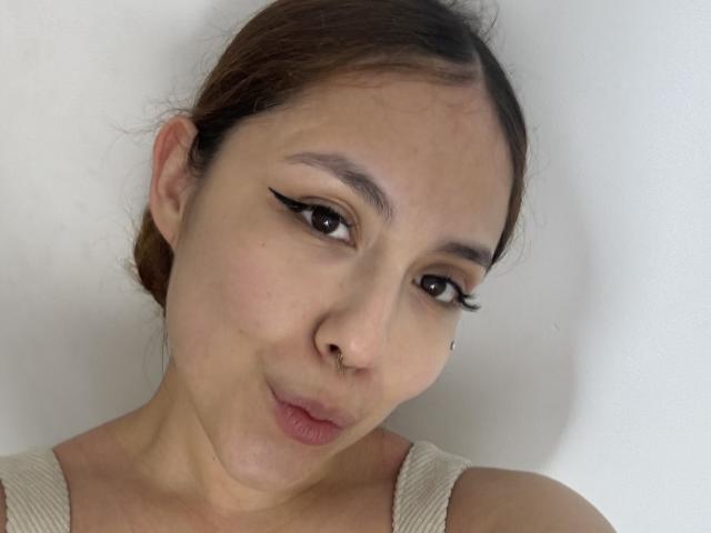 AmberlStha - сексуальная веб-камера в реальном времени - 22520589